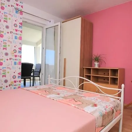For Families With Children Kastel Stafilic, Kastela - 23058 Apartment Kastel Novi